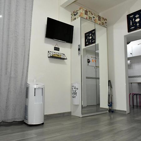 Diana Guest House Генуя Экстерьер фото