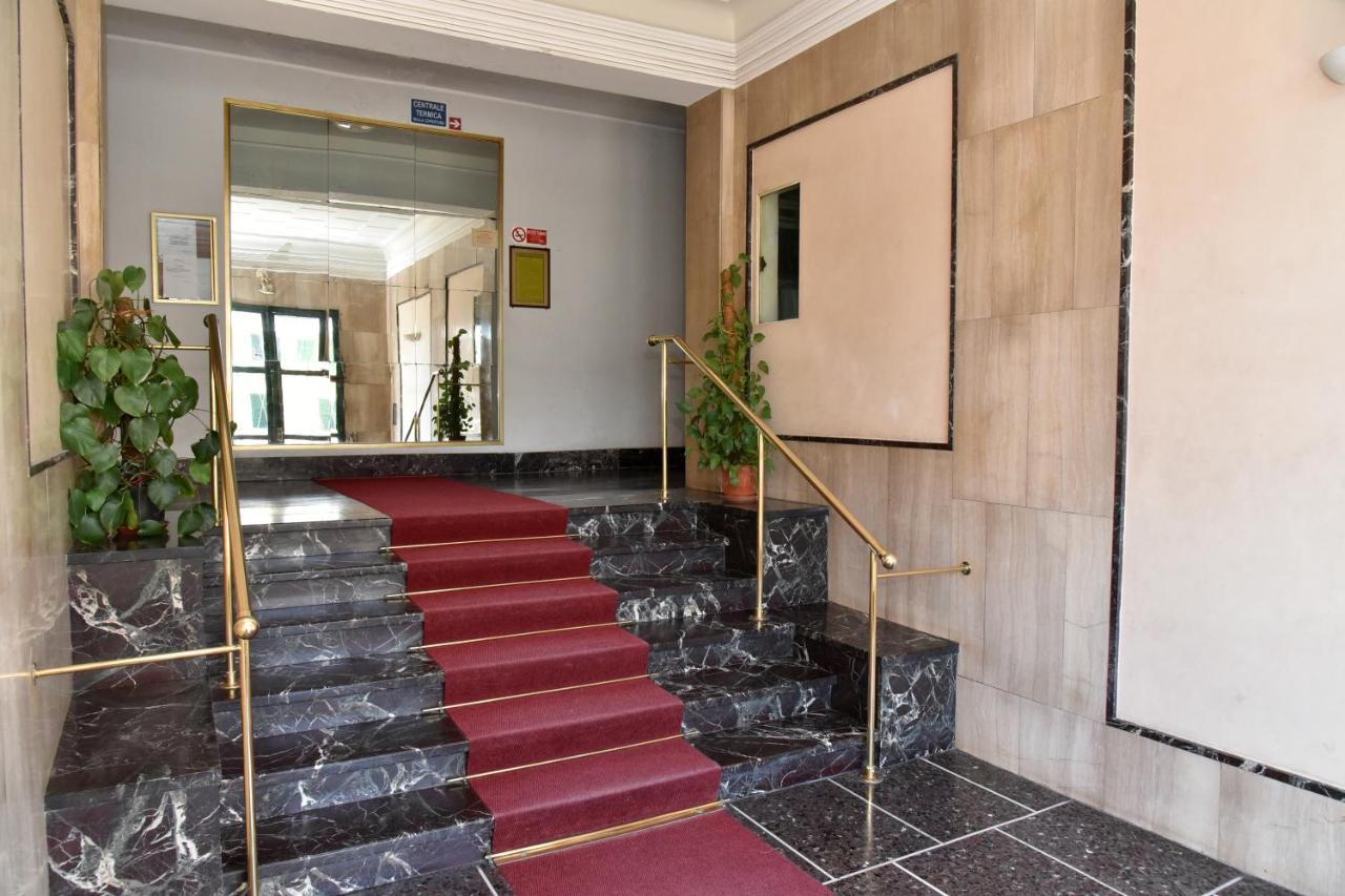 Diana Guest House Генуя Экстерьер фото